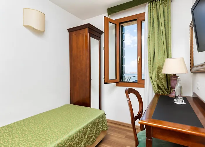 Giardinetto Venezia 3*